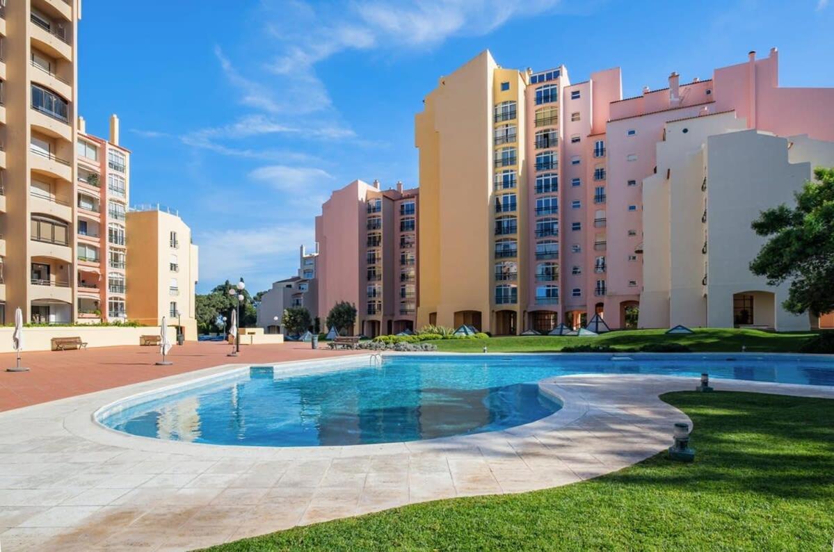 Luxury Sea View Apartment Кашкайш Екстериор снимка