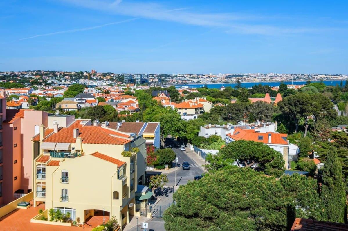 Luxury Sea View Apartment Кашкайш Екстериор снимка